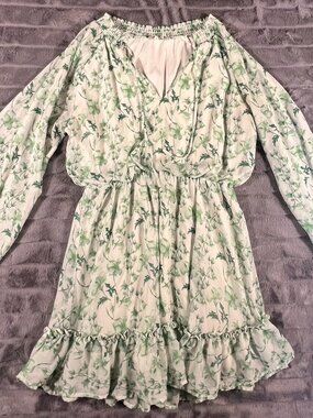 Kivari Calypso Gabrielle Mini Dress Green Drawstring Floral Resort Sage Large